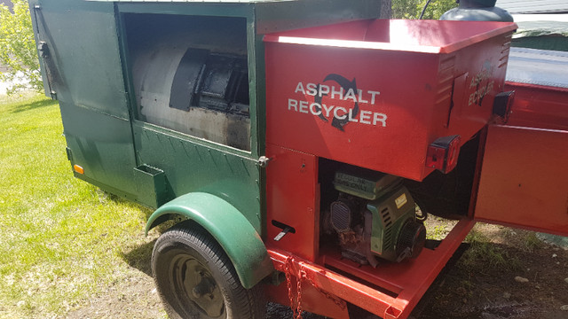 Two in one asphalt recycler hot box in Hardware, Nails & Screws in Sudbury