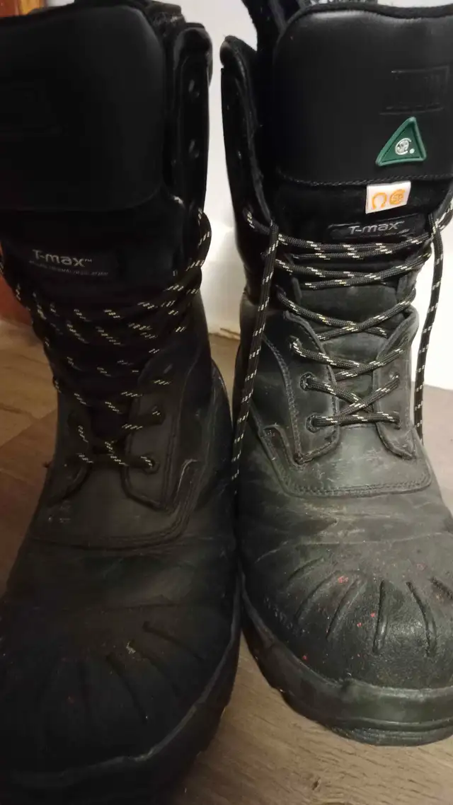 Winter Work Boots in Men's Shoes in Kitchener / Waterloo - Image 4