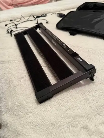 AZOR Guitar Pedal Board with built-in power supplyCA$80, View more