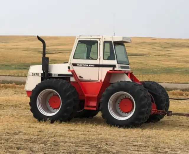 Case 2470 in Farming Equipment in Swift Current - Image 2