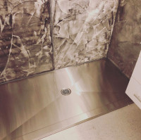 MADE IN CANADA SHOWER BASE