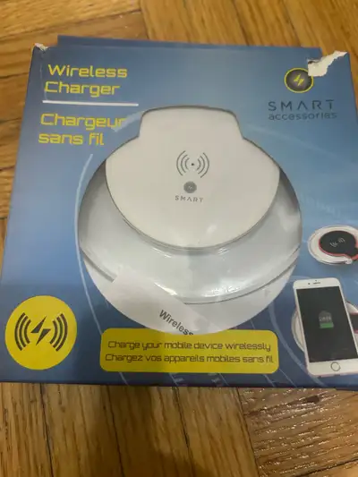 SMART Accessories Wireless Charger, View more