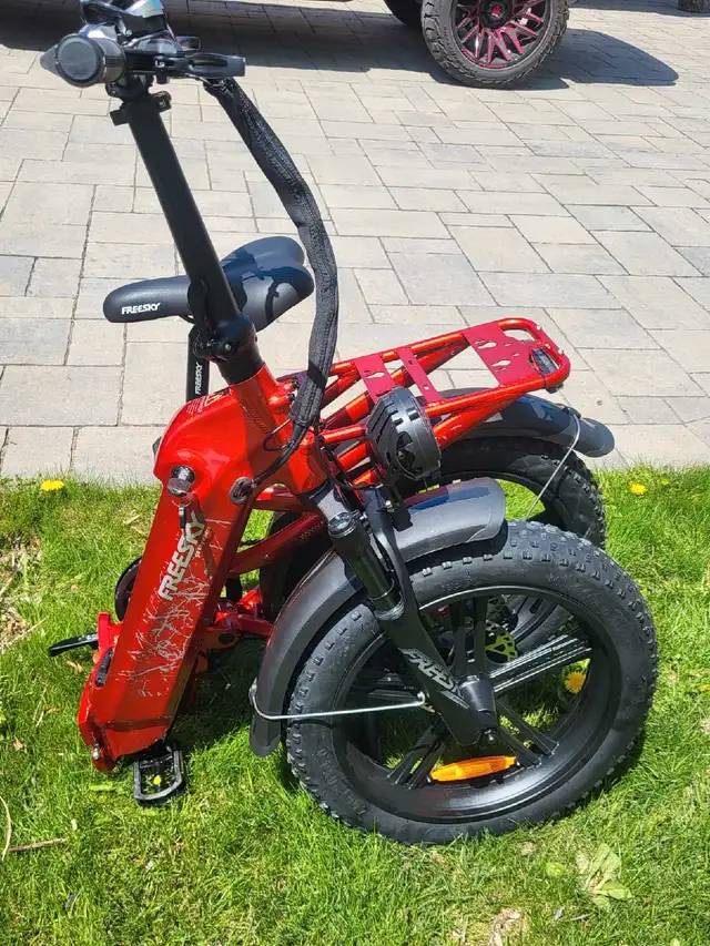 Brand new freesky  boulevard   foldable e bike for sale in Scooters & Pocket Bikes in Cambridge - Image 4