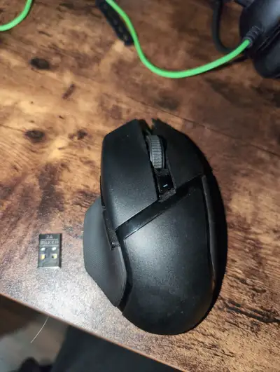 Souris Razer basilisk x hyperspeef, View more