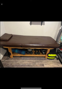 Massage/waxing table 