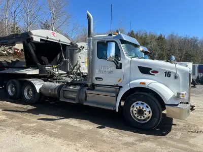 $139900 - 2022 Western Star 49x HD, D16, 16 L engine 605 hp, 2050ft torque, automatic transmission,...