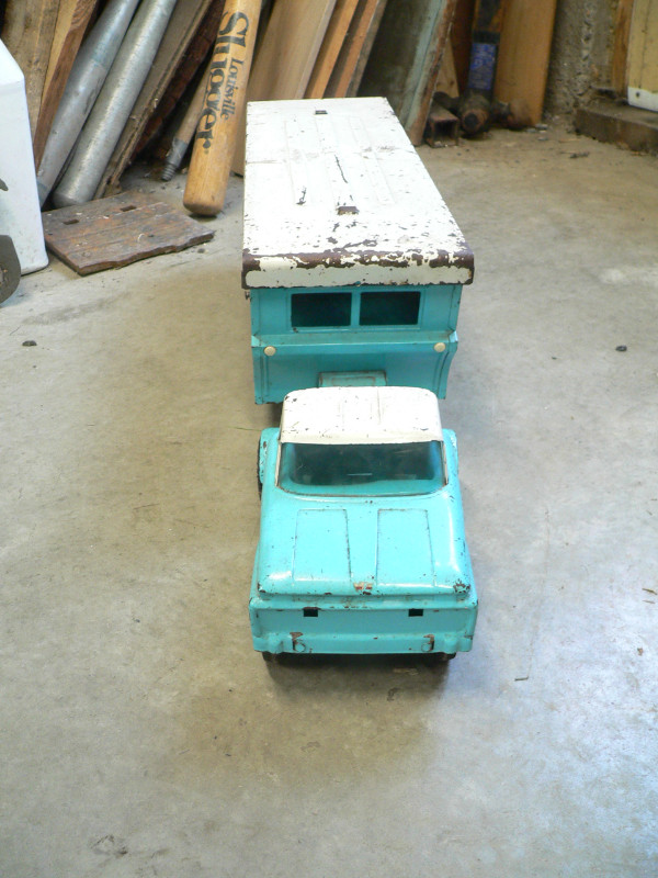 beau camion antique Ny lint  # 11222.4 dans Art et objets de collection  à Lanaudière - Image 2
