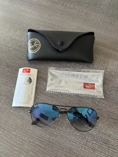 Ray-Ban Aviator RB3025 Sunglasses, View more