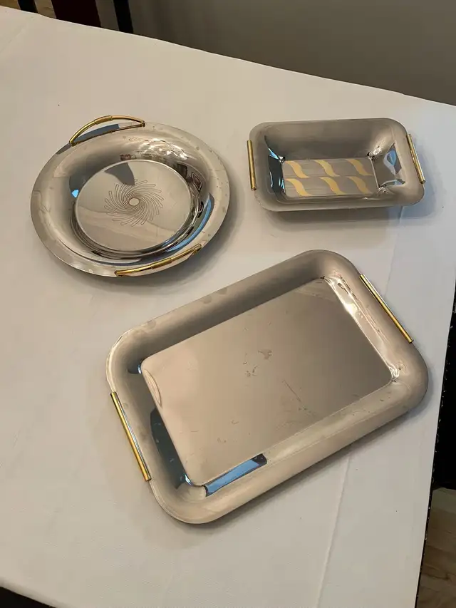 Silver-Plated Trays64840219168897122