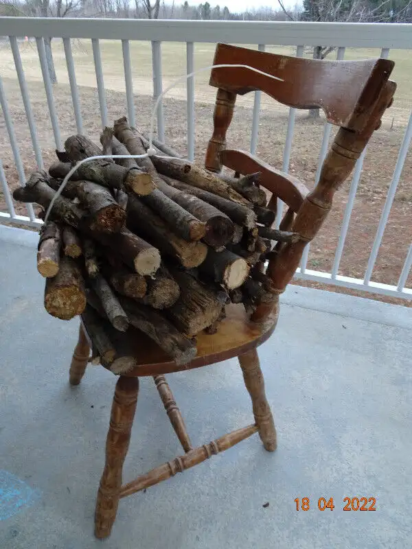 Ballots de bois sec pour foyer extérieur ou feu de camp in Fireplace & Firewood in Lanaudière - Image 3