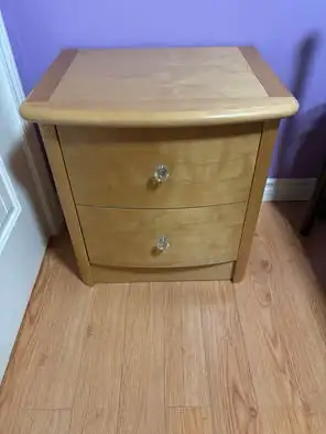Commode et table de chevet in Dressers & Wardrobes in Thetford Mines - Image 3