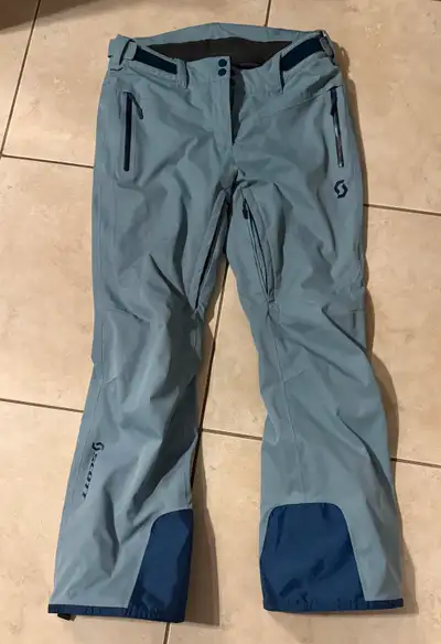 Scott insulated ski / snow women’s pants size Small, View more