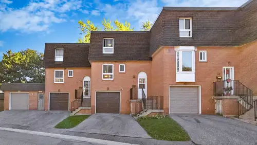 3 level, lately renovated beautiful townhouse -whole house rent Conveniently located schools, shoppi...