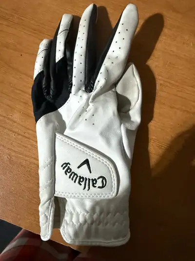 women’s Callaway golf glove , View more