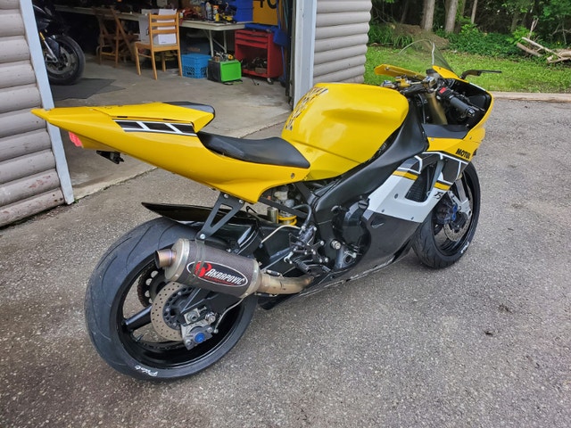 r1 kijiji