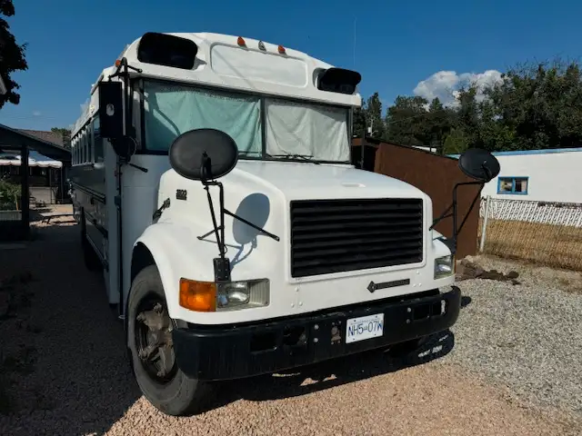 Converted 35' magic adventure bus in Other in Penticton - Image 4