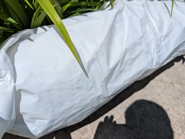 Solar blanket protective cover63417654973827121