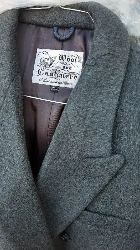 NEW Men's Wool Coat in Men's in City of Montréal - Image 2