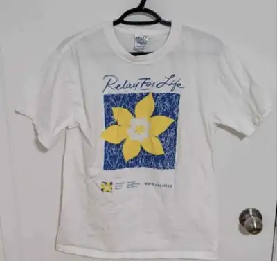 New Men's Medium Relay for Life Shirt