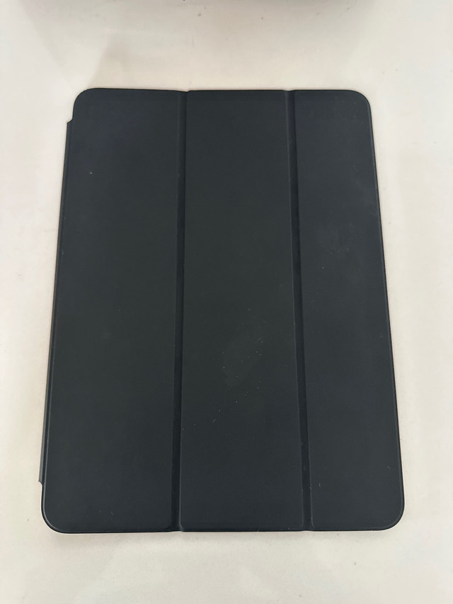 iPad Smart Folio Case in iPad & Tablet Accessories in City of Toronto