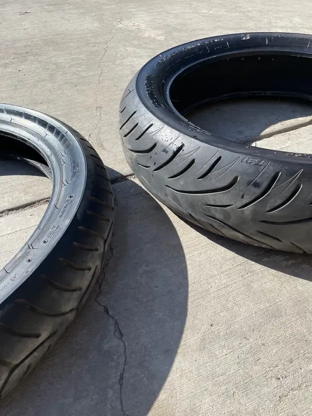 Motorcycle tires in Motorcycle Parts & Accessories in Calgary - Image 7