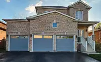 GORGEOUS FAMILY HOME IN BARRIE