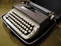 Typewriter - Brother, Singer, Olivetti Lettera, Smith-Corona