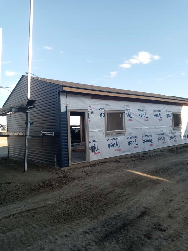 I'm looking for cash work or small siding projects  in Construction & Trades in Calgary
