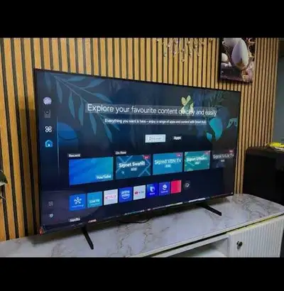 50" Samsung Qled 4K UHD LED Smart tv q60, View more