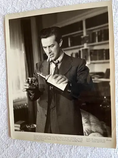 Vintage Ray Milland in THE LOST WEEKEND (1945) glossy 8x10" b&w still. Rya Milland's Oscar winning p...