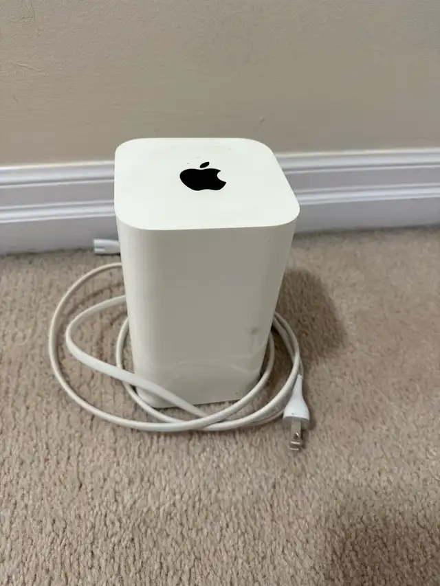 APPLE AIRPORT WIFI EXTENDER & AIRPORT EXPRESS in Networking in Oakville / Halton Region - Image 5