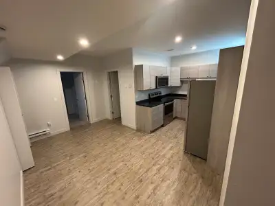 Evergreen 2-Bedroom Basement Suite for Rent Bright and modern 2-bedroom suite in Evergreen with 9’ c...