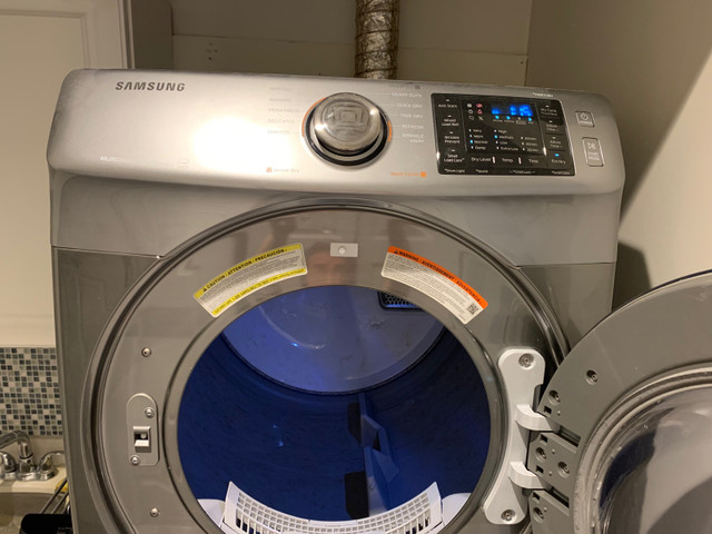 Washer and dryer set Samsung Steam in Washers & Dryers in Markham / York Region