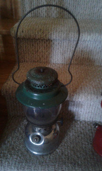unique treasures house, vintage coleman lanterns