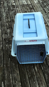 Used Pet Carrier in Fair condition