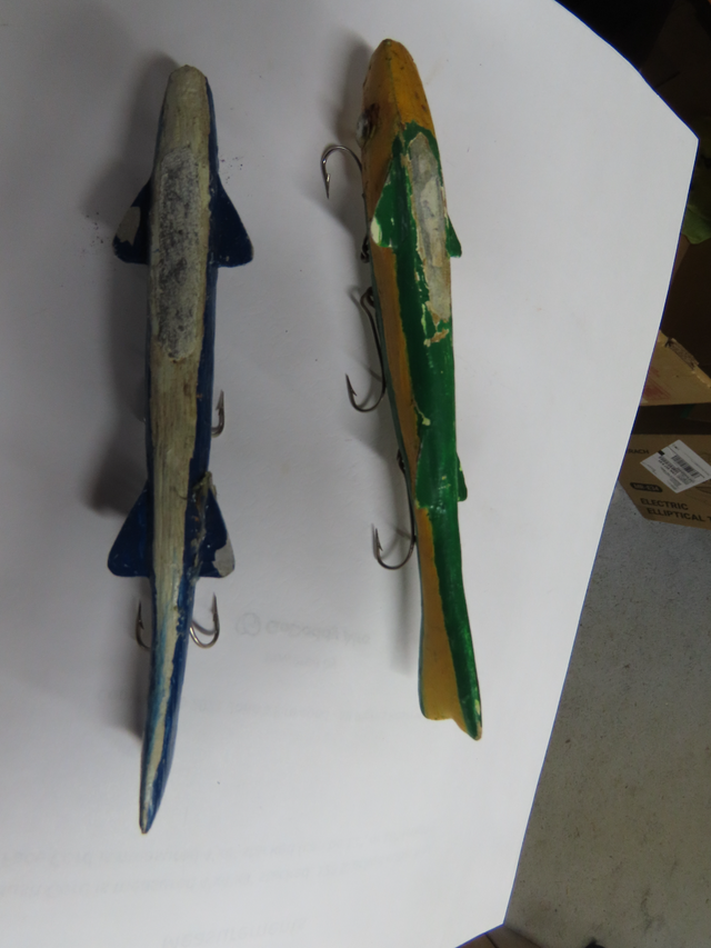 VINTAGE BUSTY BAIT FISHING DECOYS in Fishing, Camping & Outdoors in Oshawa / Durham Region - Image 4