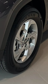 Hyundai Tucson 2023 RIM + 4 Nexen Summer Tires