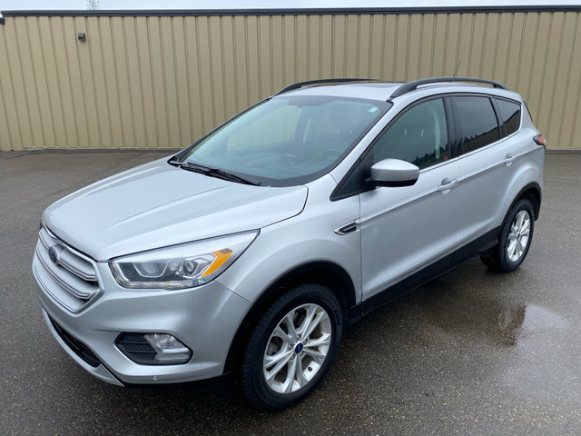 2018 FORD ESCAPE SEL COMPLETE INSPECTION & READY TO GO!!!! in Cars & Trucks in Edmonton