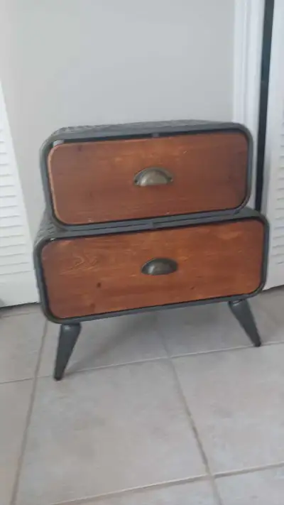 petit meuble industriel genre table de chevet, View more