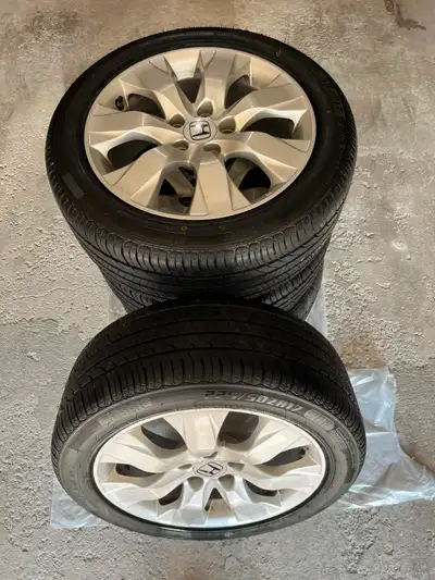 • Set of 4 virtually new All-Season tires mounted on Honda Accord OEM rims in excellent condition. •...