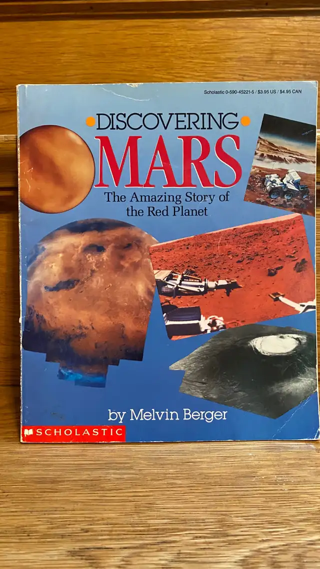 Discovering Mars by Melvin Berger in Children & Young Adult in Oshawa / Durham Region - Image 2