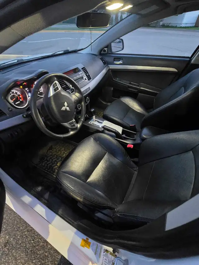 2012 mitsibishi lancer580577021721333765