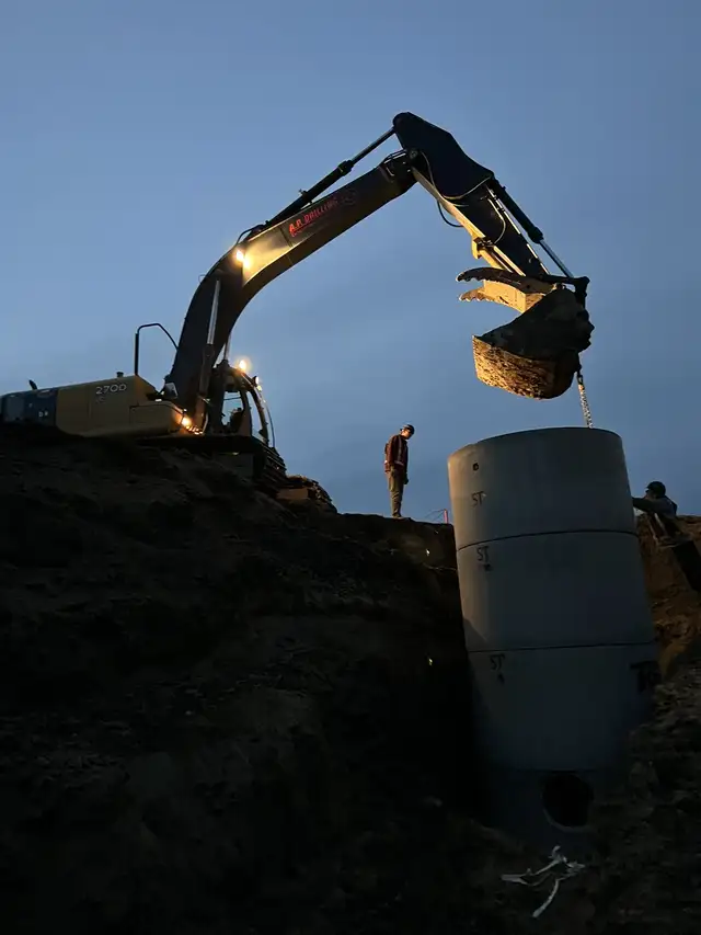 Excavation /dozer services494957917970769924