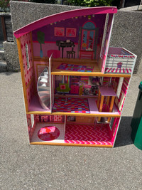 Doll House (Barbie)