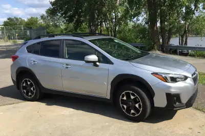 • 1 seul propriétaire • Jamais accidenté • 4x4 AWD avec système antipatinage • Transmission automati...