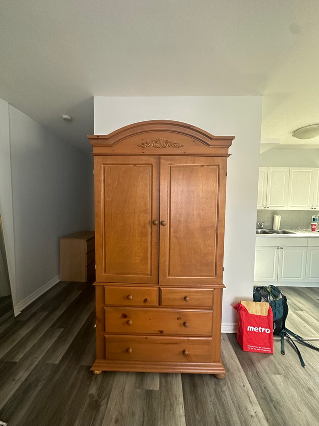 Need Gone ASAP - Wardrobe/Dresser/Closet/Armoire in Dressers & Wardrobes in City of Toronto - Image 3
