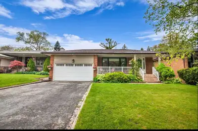 2-Bedroom Basement Suite – East Mississauga (Lakeview / Etobicoke Border) Looking for a quiet and su...