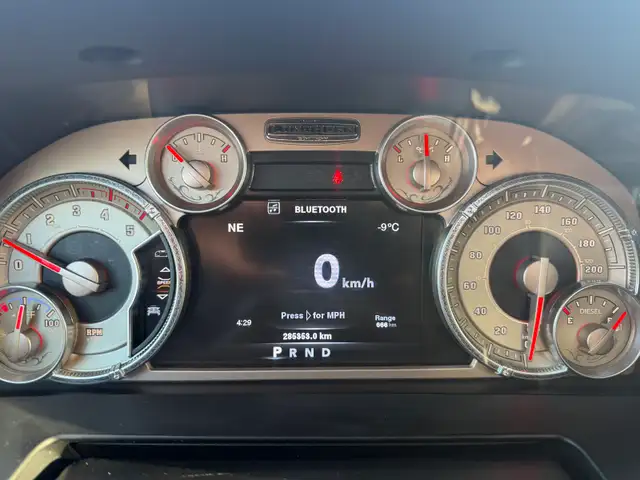 2014 RAM 3500 Laramie Longhorn *DIESEL* in Cars & Trucks in Calgary - Image 11