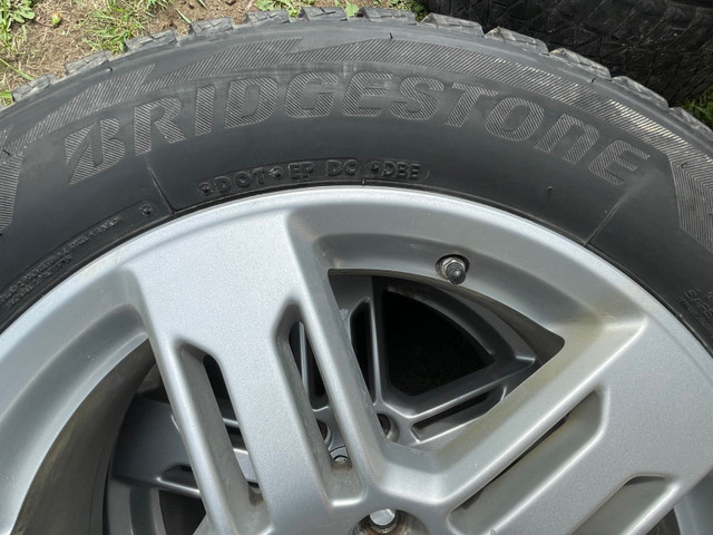 Blizzac tires (235/60/18) on Factory Honda Odyssey rims 5x120 in Tires & Rims in Kingston - Image 4