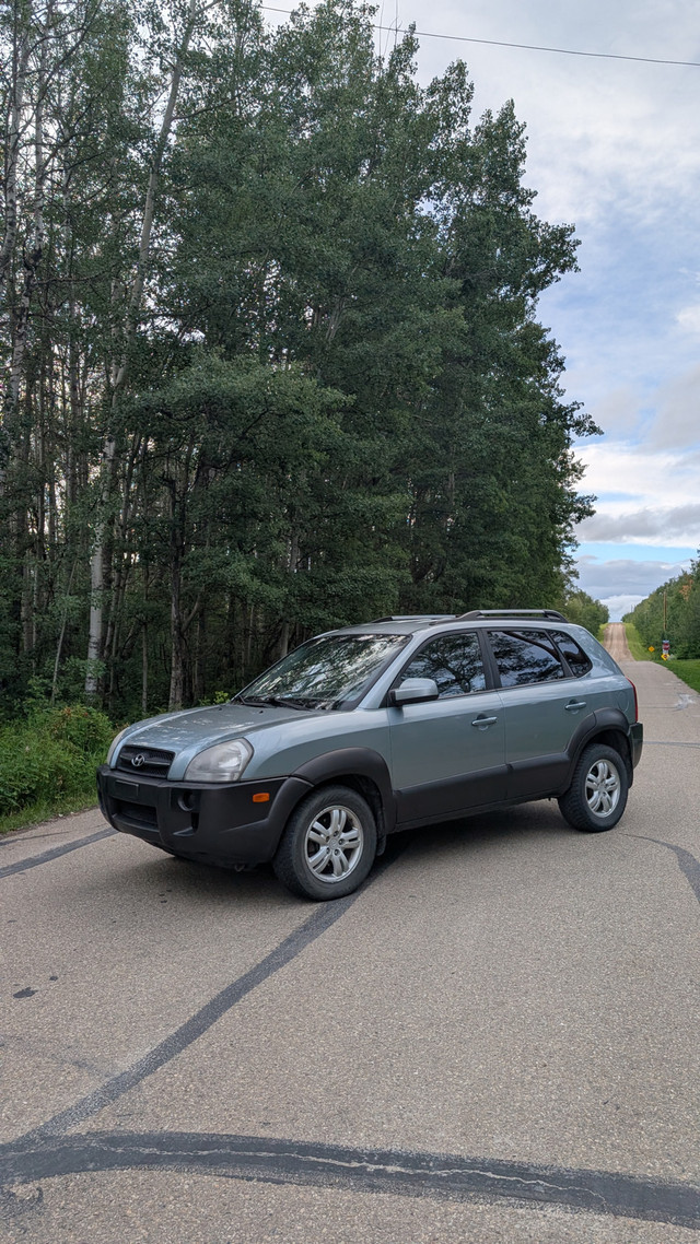 2007 Hyundai Tucson V6 FWD in Cars & Trucks in Red Deer